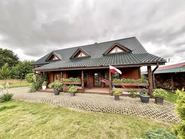 Dom na sprzedaż Mścice