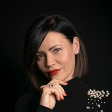 Portret Izabeli Grochali, agentki nieruchomości w Łodzi